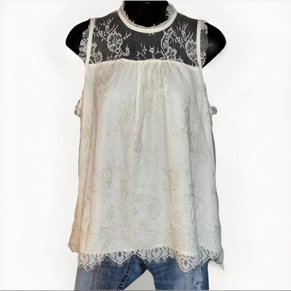 Xhilaration Tops - Xhilaration Women’s Lace Top Size L